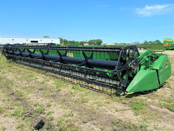 Main image John Deere 635F
