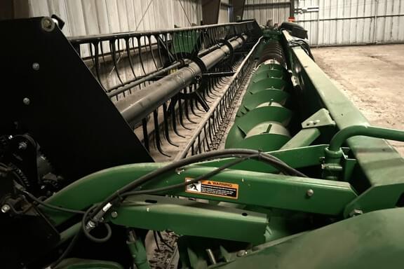 Image of John Deere 635F Image 0
