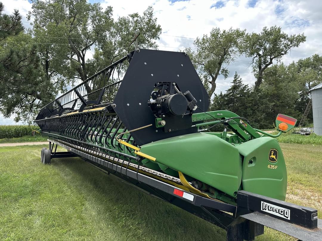 Image of John Deere 635F Primary image