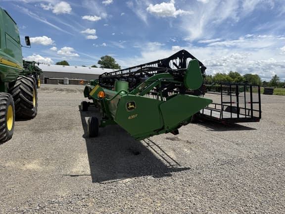Image of John Deere 635F equipment image 2