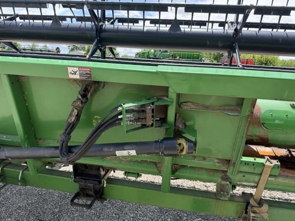 Image of John Deere 635F equipment image 4
