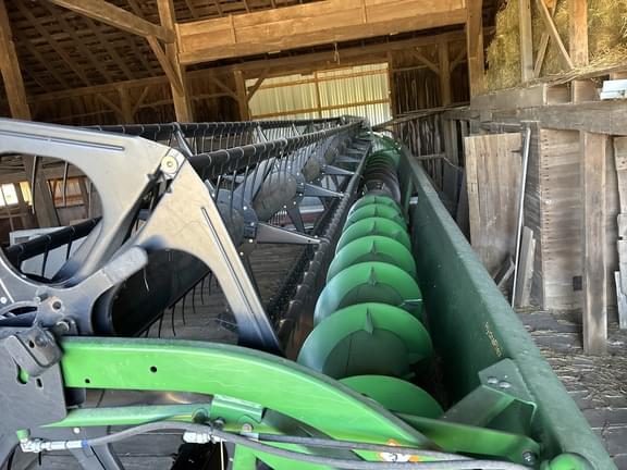Image of John Deere 635F equipment image 2