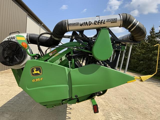 Image of John Deere 635F equipment image 2