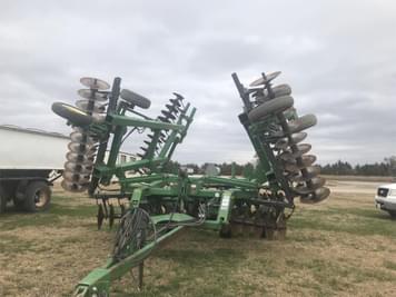 Main image John Deere 637