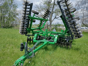 Main image John Deere 637
