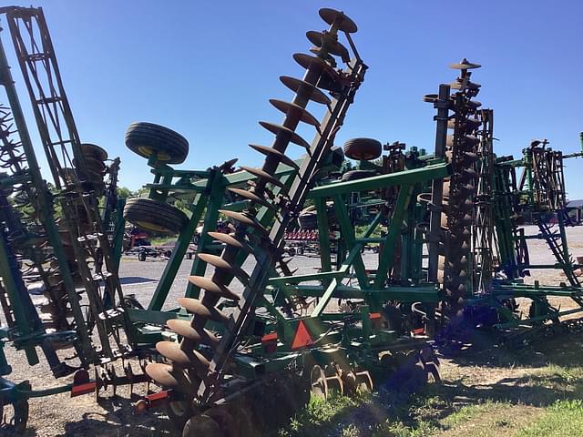 Image of John Deere 637 equipment image 4
