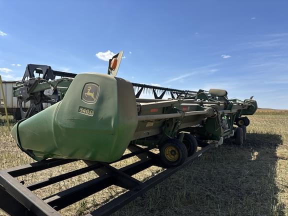 Image of John Deere 640D equipment image 3