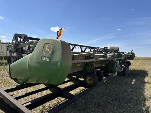 Image of John Deere 640D equipment image 4