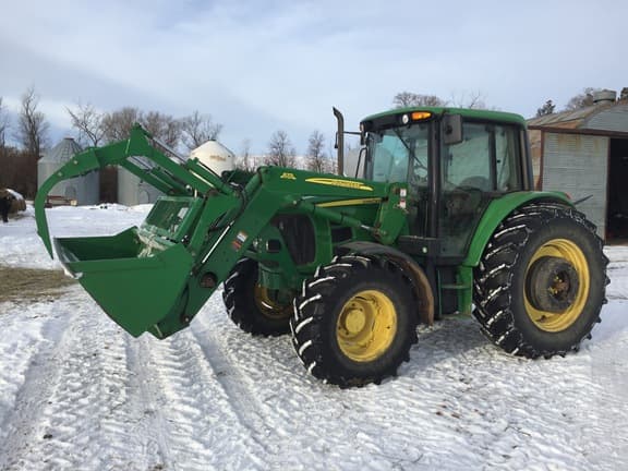 Image of John Deere 6430 equipment image 1
