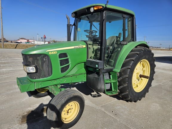 2011 John Deere 6430 Equipment Image0