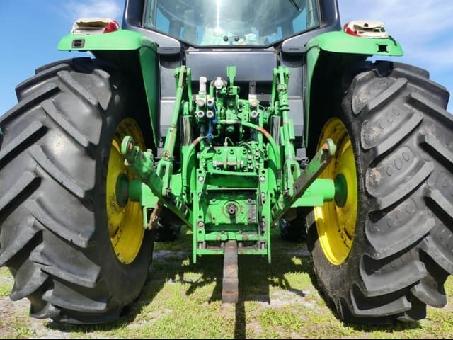 Image of John Deere 6430 equipment image 4