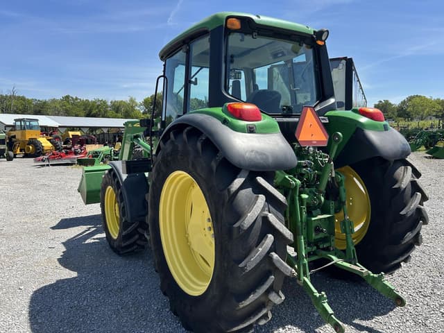 Image of John Deere 6430 equipment image 4