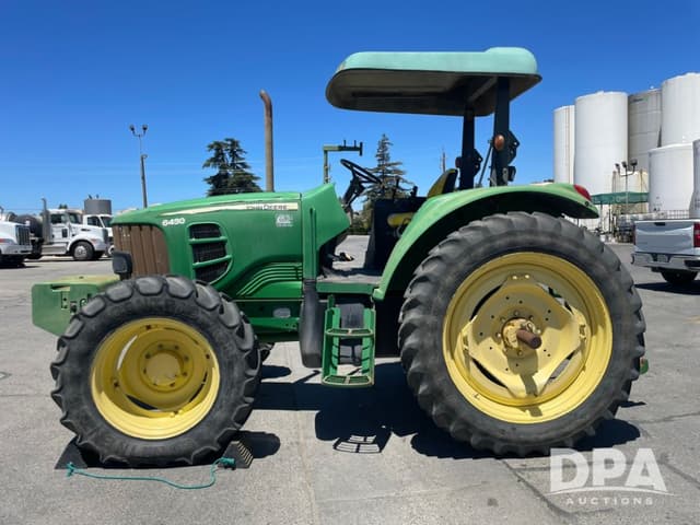 Image of John Deere 6430 equipment image 1