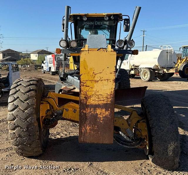 Image of John Deere 672G equipment image 1