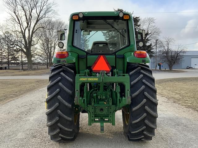 Image of John Deere 7130 Premium equipment image 1