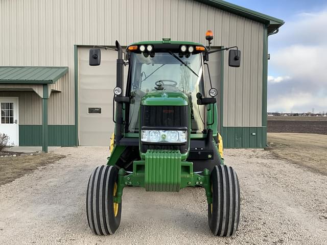 Image of John Deere 7130 Premium equipment image 3