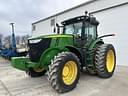2011 John Deere 7200R Image