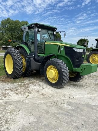 Image of John Deere 7200R Primary image