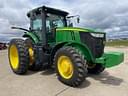 2011 John Deere 7200R Image