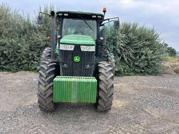 Image of John Deere 7215R equipment image 3