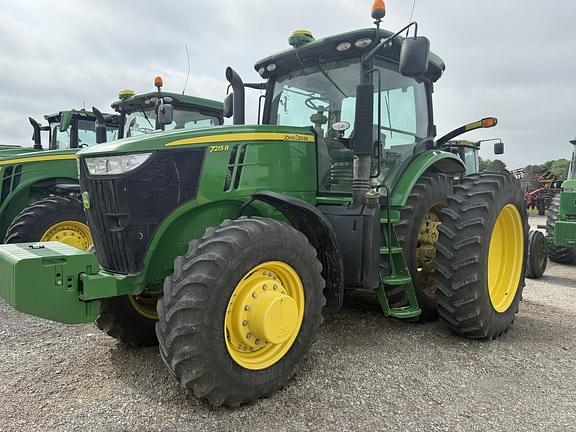 Image of John Deere 7215R Primary image