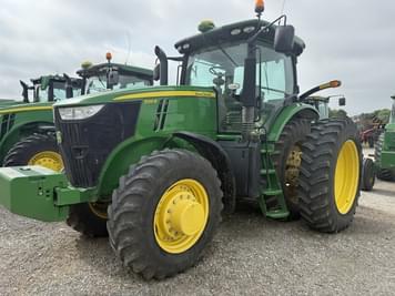 Main image John Deere 7215R