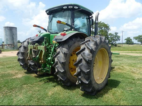 Image of John Deere 7215R equipment image 2