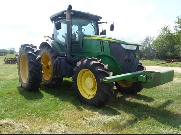 Image of John Deere 7215R equipment image 1