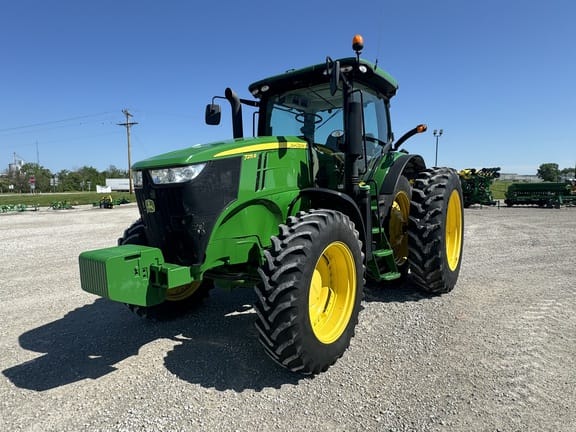 Main image John Deere 7215R