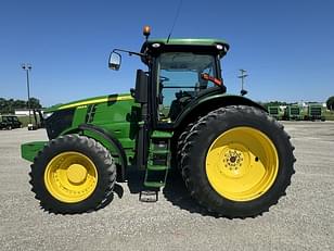 Main image John Deere 7215R 3