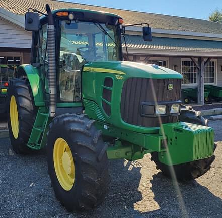 Image of John Deere 7230 equipment image 1