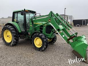 Main image John Deere 7230