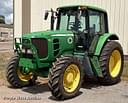 2011 John Deere 7230 Image