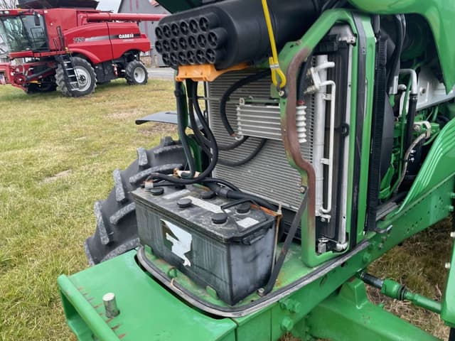 Image of John Deere 7230 equipment image 4
