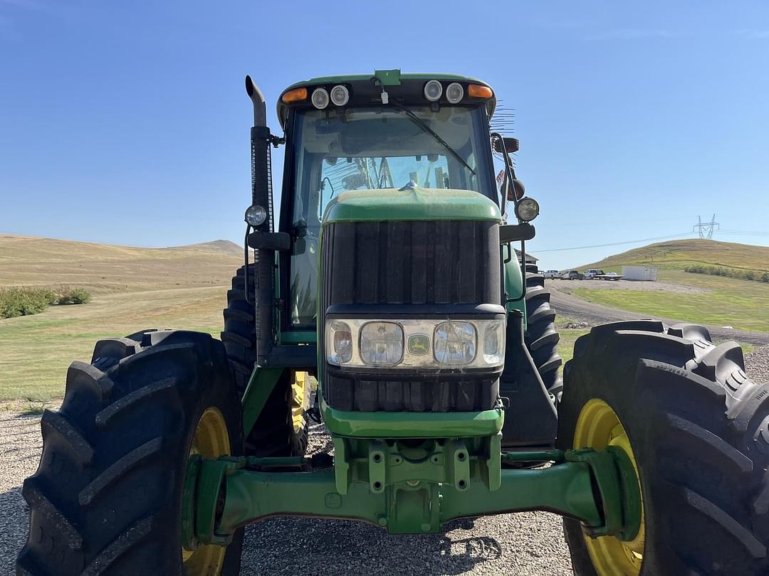 Image of John Deere 7230 Premium Primary image