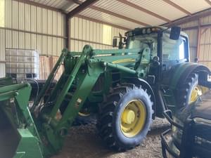2011 John Deere 7230 Premium Image