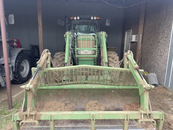 Image of John Deere 7230 Premium equipment image 4