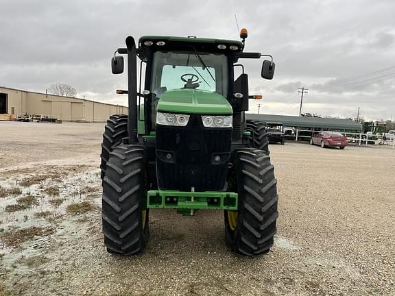 Image of John Deere 7230R equipment image 1