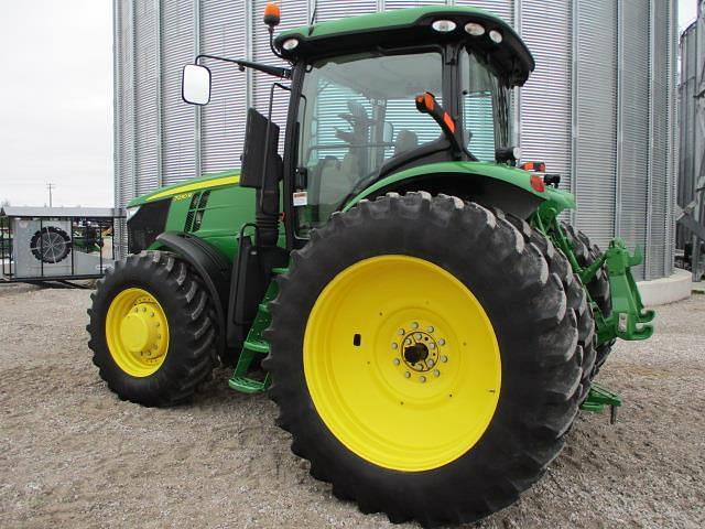 Image of John Deere 7230R equipment image 4