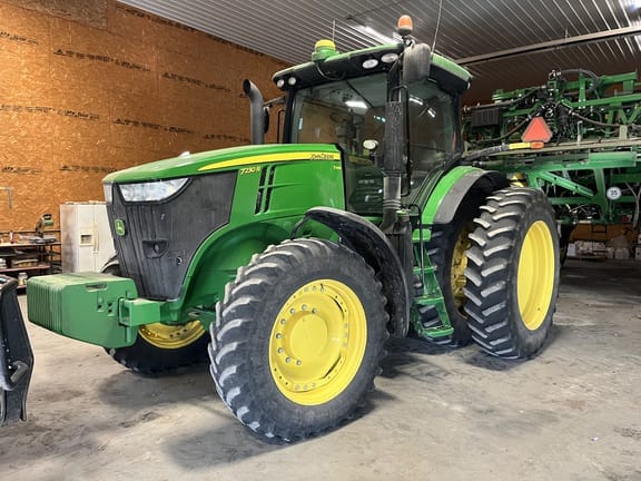 Main image John Deere 7230R