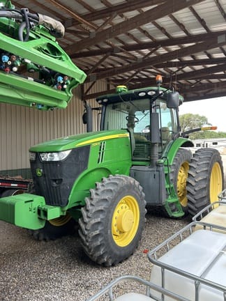 Main image John Deere 7230R