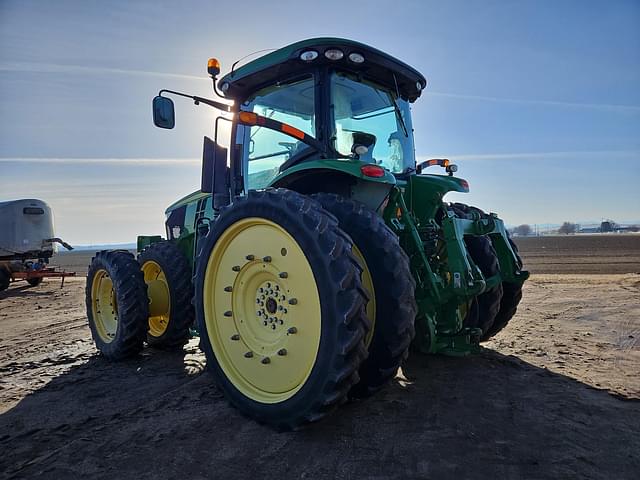 Image of John Deere 7260R equipment image 4