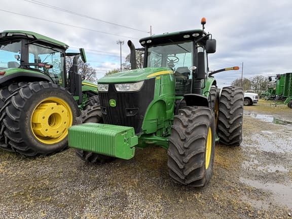 Image of John Deere 7260R Primary image