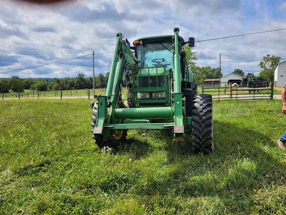 Image of John Deere 7330 Primary image