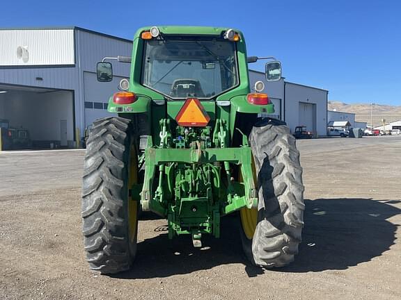 Image of John Deere 7430 Premium equipment image 3