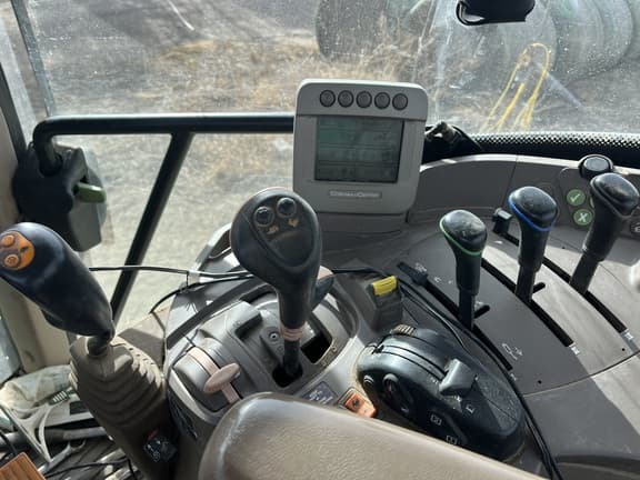 Image of John Deere 7430 Premium equipment image 4