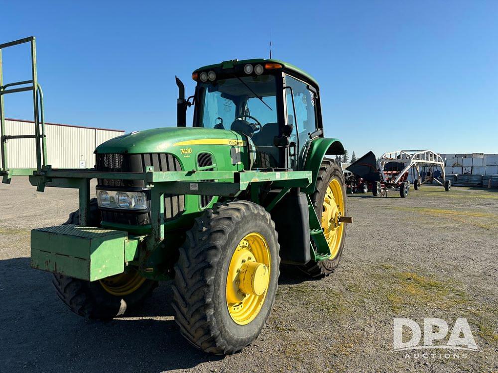 Image of John Deere 7430 Premium Primary image