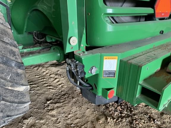 Image of John Deere 7450 equipment image 4