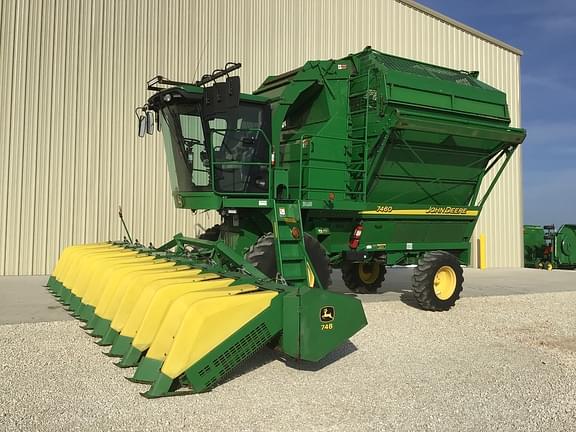 Image of John Deere 7460 equipment image 2