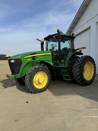 Image of John Deere 7630 equipment image 1